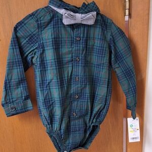 Green Plaid Baby Onesie with Bow Tie. NWT